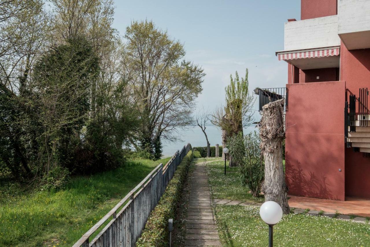 Residence Holiday Sirmione B8 Exteriér fotografie