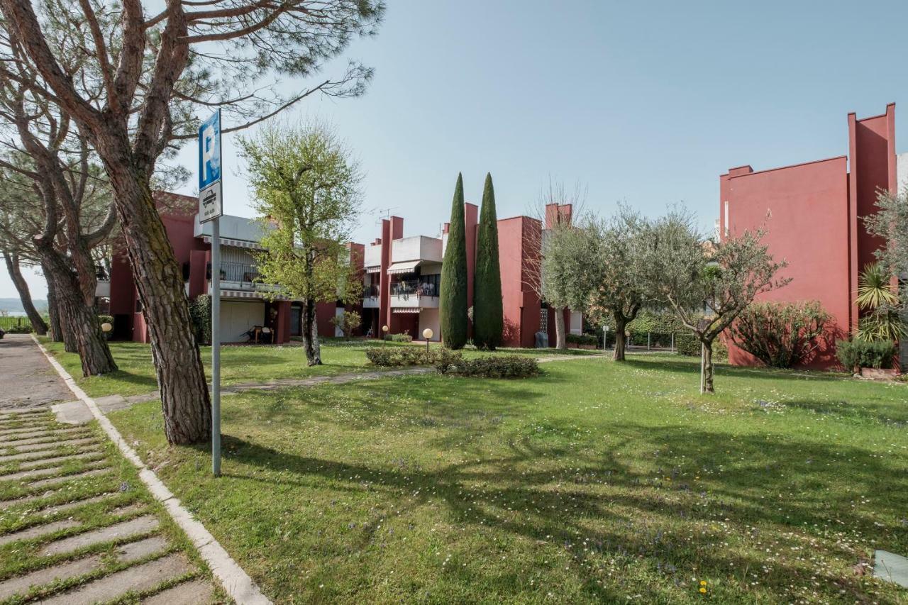 Residence Holiday Sirmione B8 Exteriér fotografie